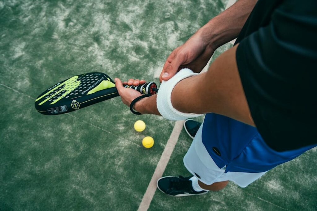 paddle tennis team building