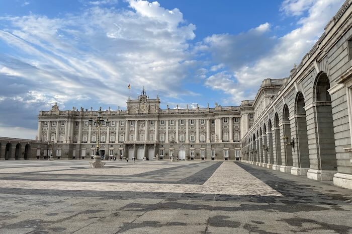 palais royal Madrid